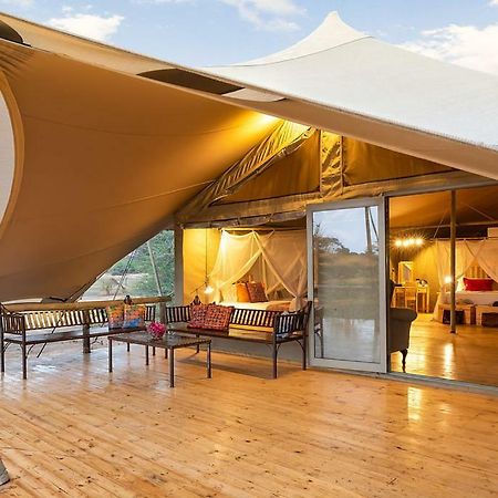 Tlouwana Camp Villa Kasane Eksteriør bilde